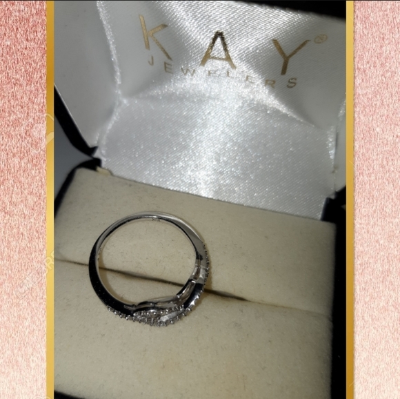 SOLDDD Infinity Diamond Ring Kay Jewelers - Picture 5 of 7